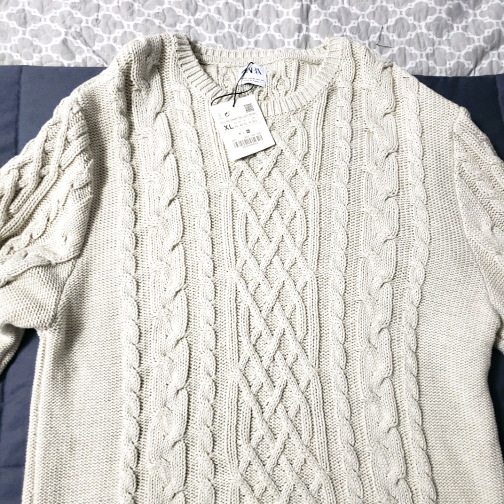 Cable knit XL zaras sweater
